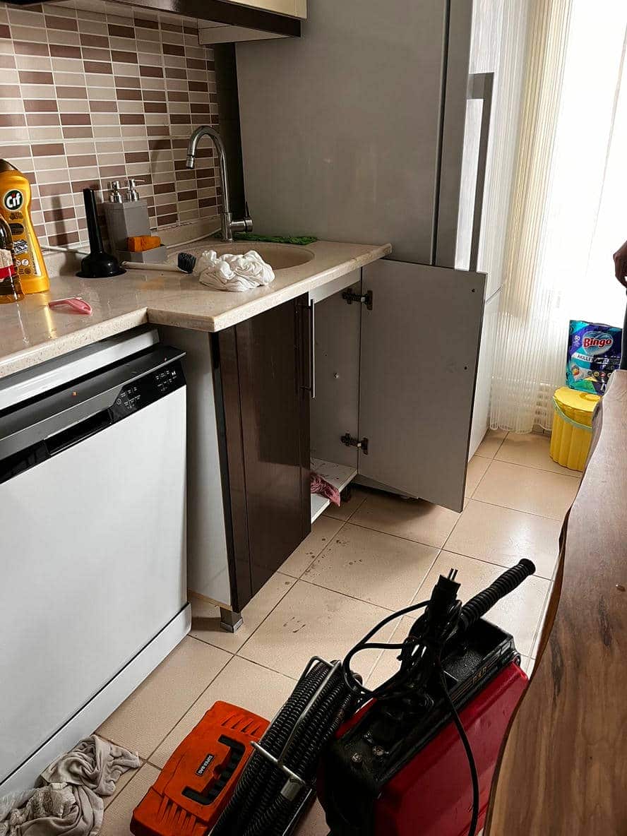 Lavabo altı gider açma ışıklı