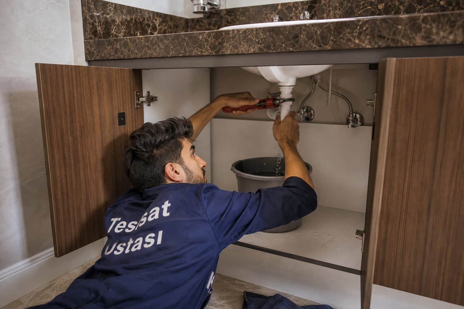 Lavabo altı tamirat ustası